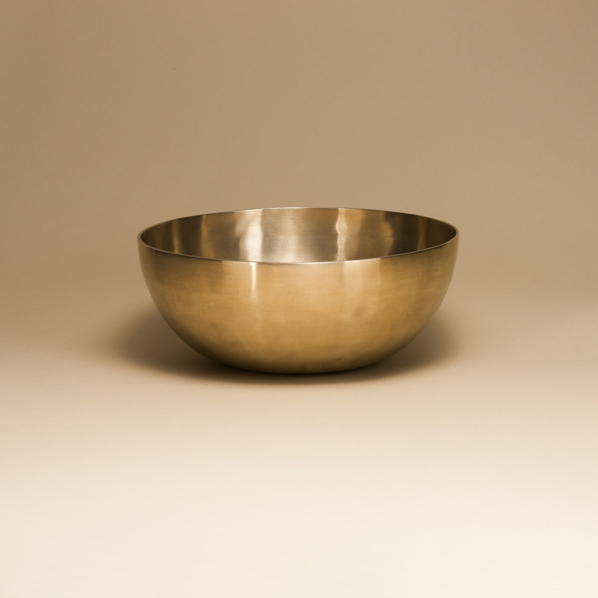 Peter Hess® Therapy Singing Bowl – Large Pelvic Bowl