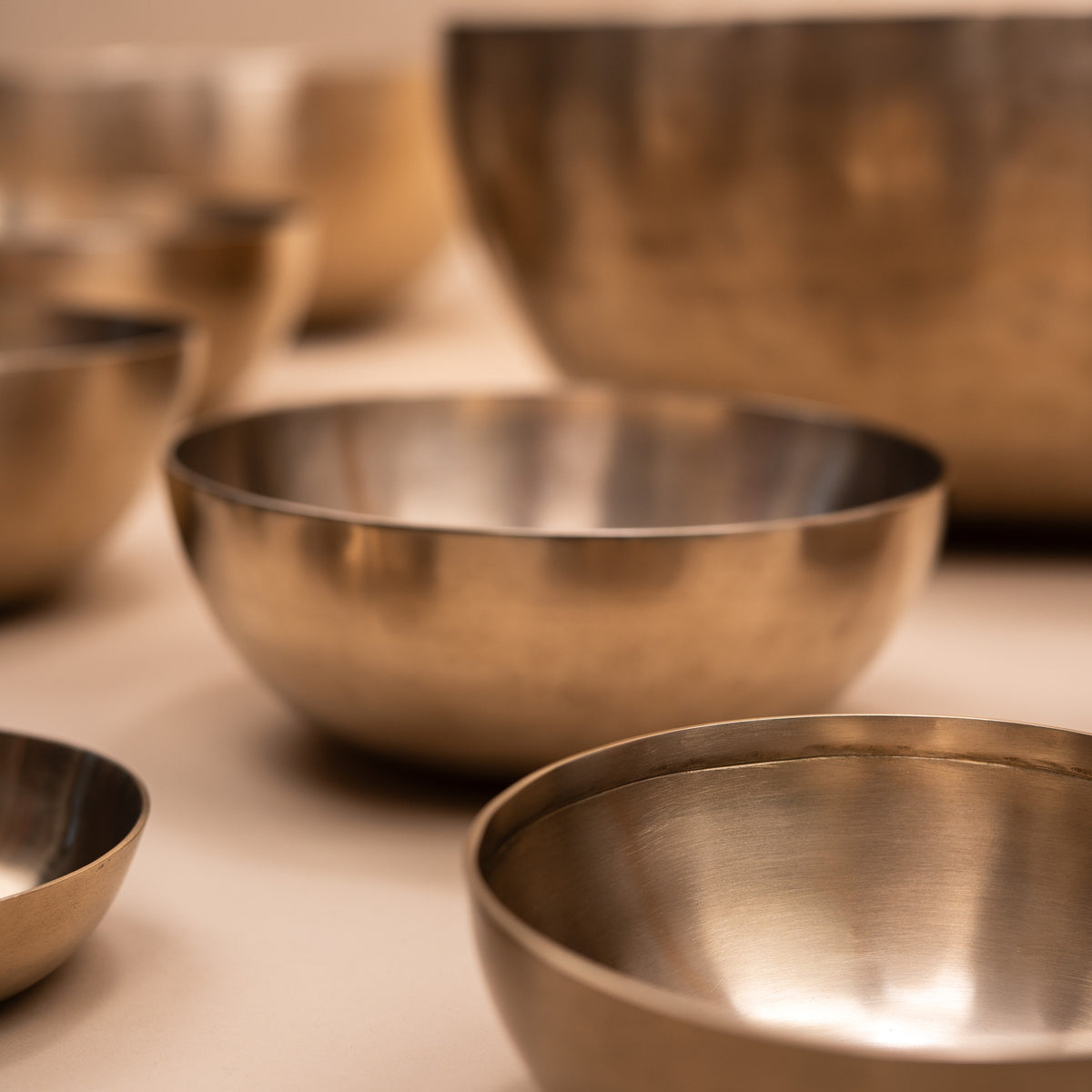 Peter Hess® Therapy Singing Bowl – Small Heart Bowl