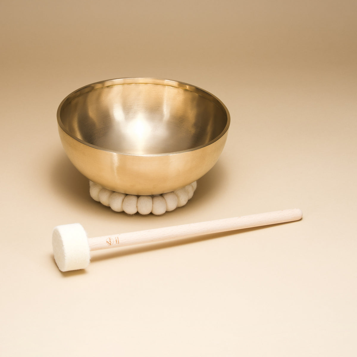 Peter Hess® Therapy Singing Bowl – Heart Opening Set
