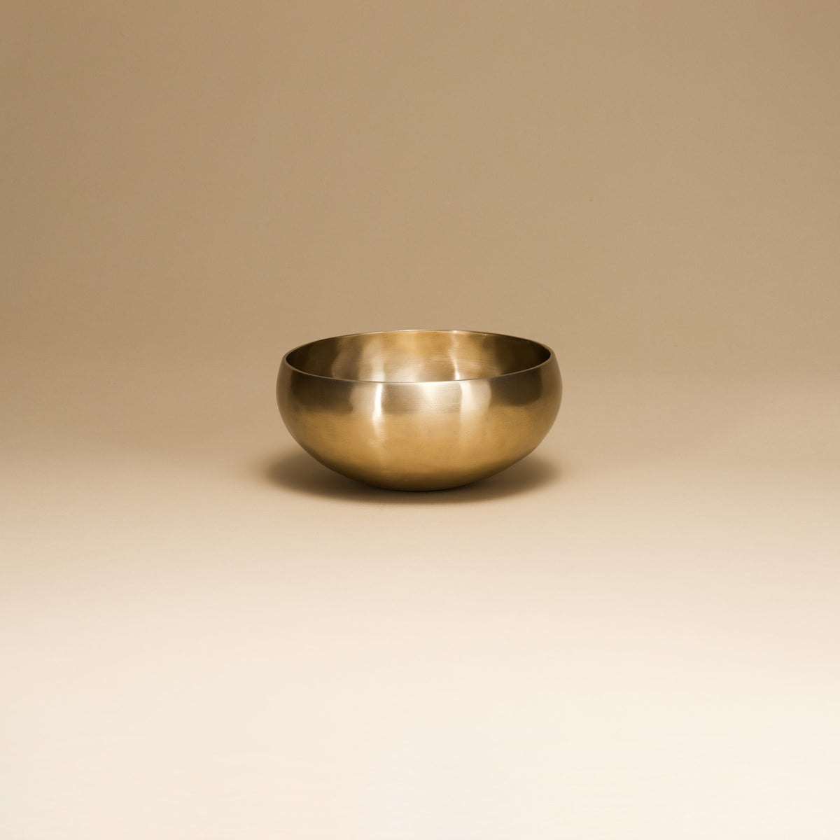Peter Hess® Therapy Singing Bowl – Small Heart Bowl