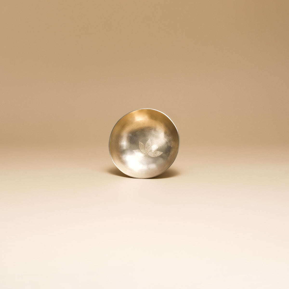Hess Sound Singing Bowl “Lotus Blossom”