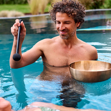 Klang im oder am Pool