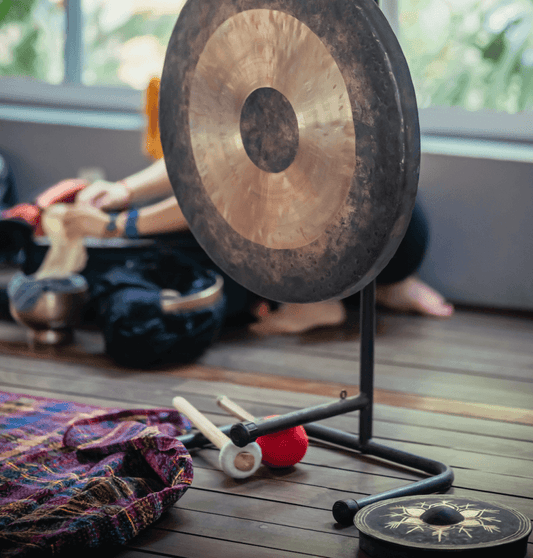 Gong Using Playing the gong: Application & Instructions | Hess Sound
